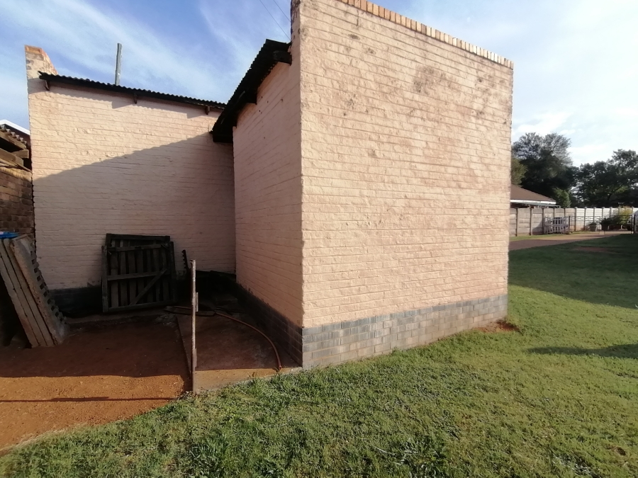 3 Bedroom Property for Sale in Stilfontein Ext 3 North West